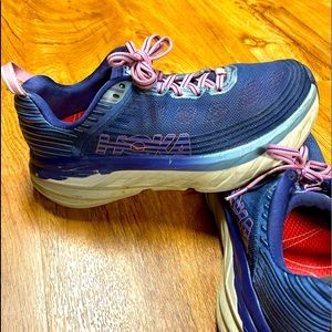 Hoka one one bondi 6